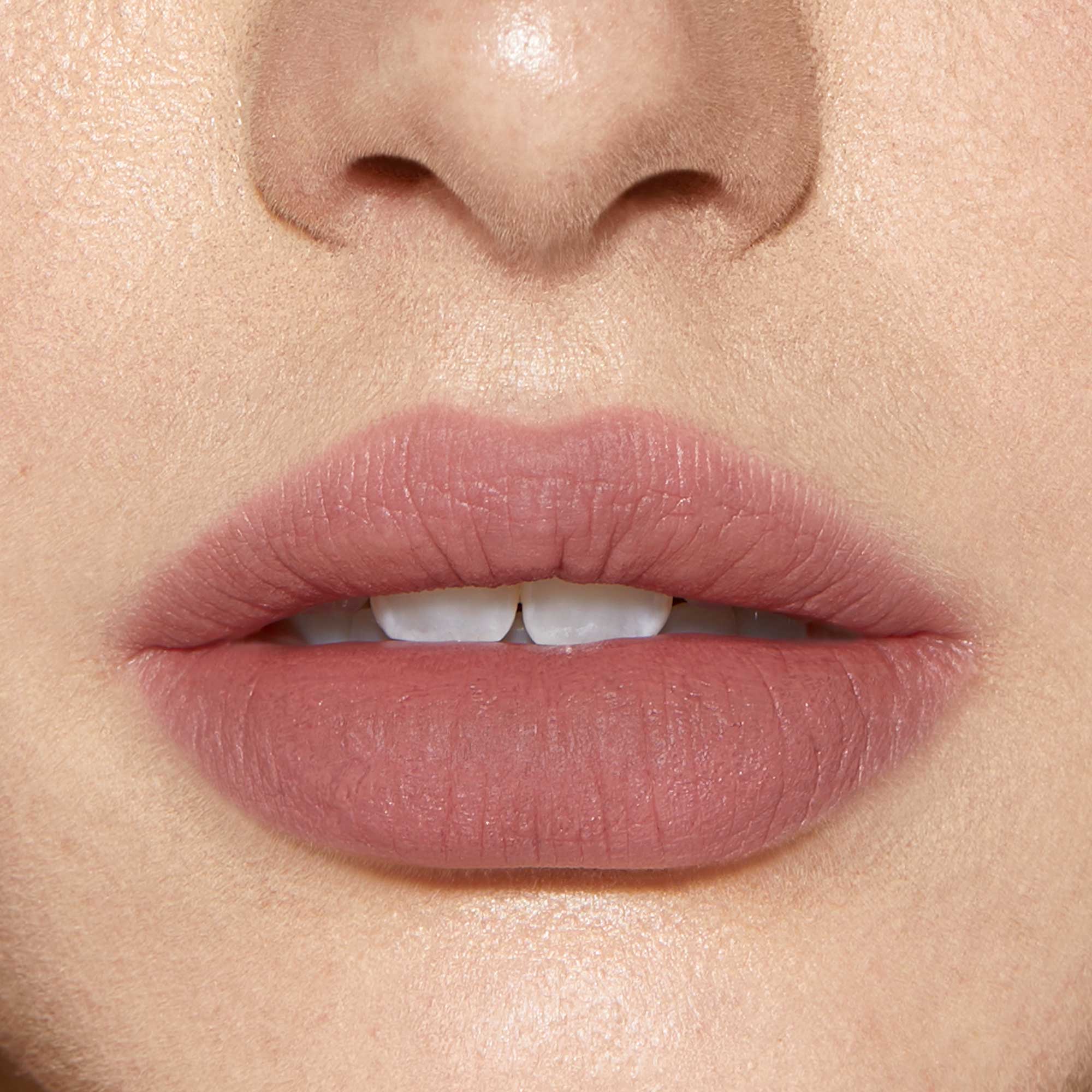 nabla-cosmetics-beyond-blurry-lipstick-rossetto-matte-vellutato-nude image 2