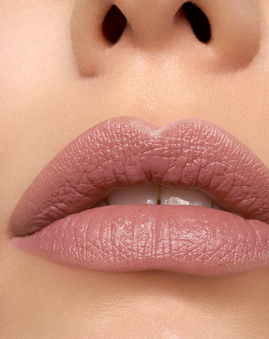astra-make-up-lip-creamynal-rossetto-cremoso image 7