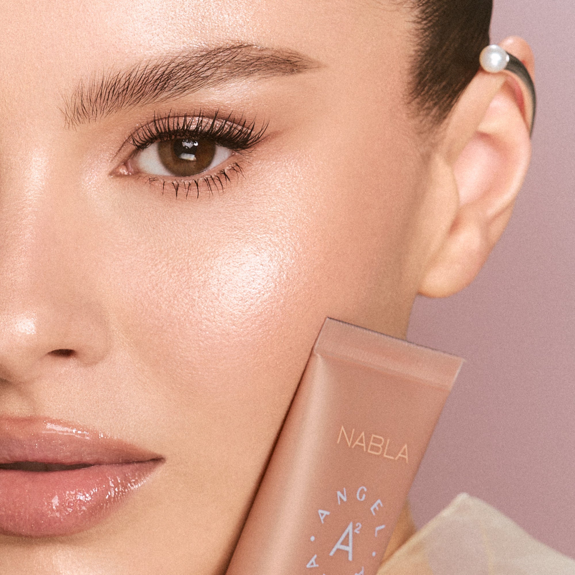 nabla-cosmetics-sun-kissed-glow-set-kit-mini-angel-aura-bright-bronze image 3