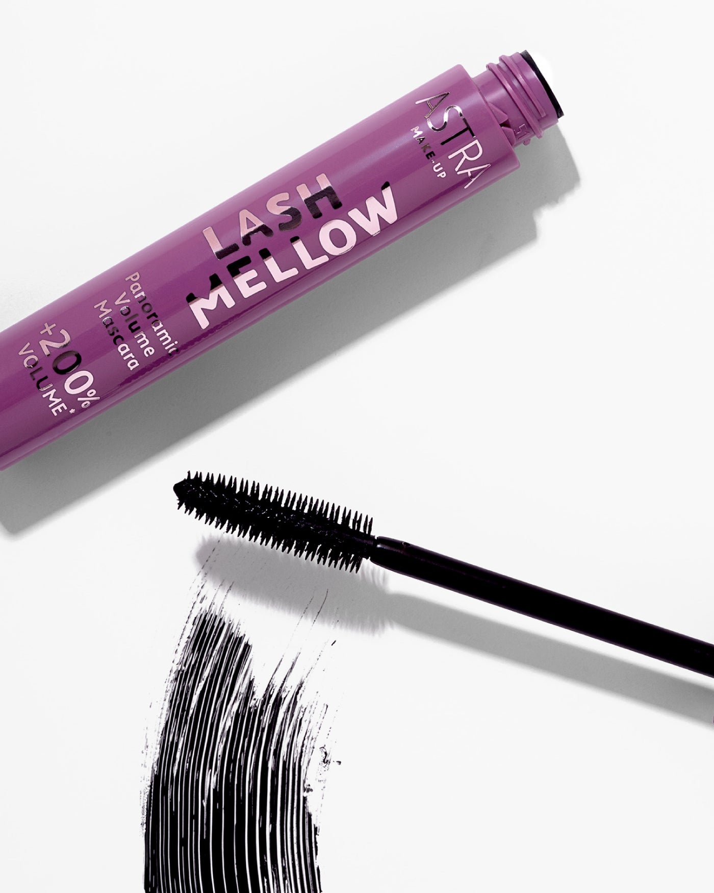 astra-make-up-lash-mellow-mascara-effetto-panoramico-200-volume-nero image 3