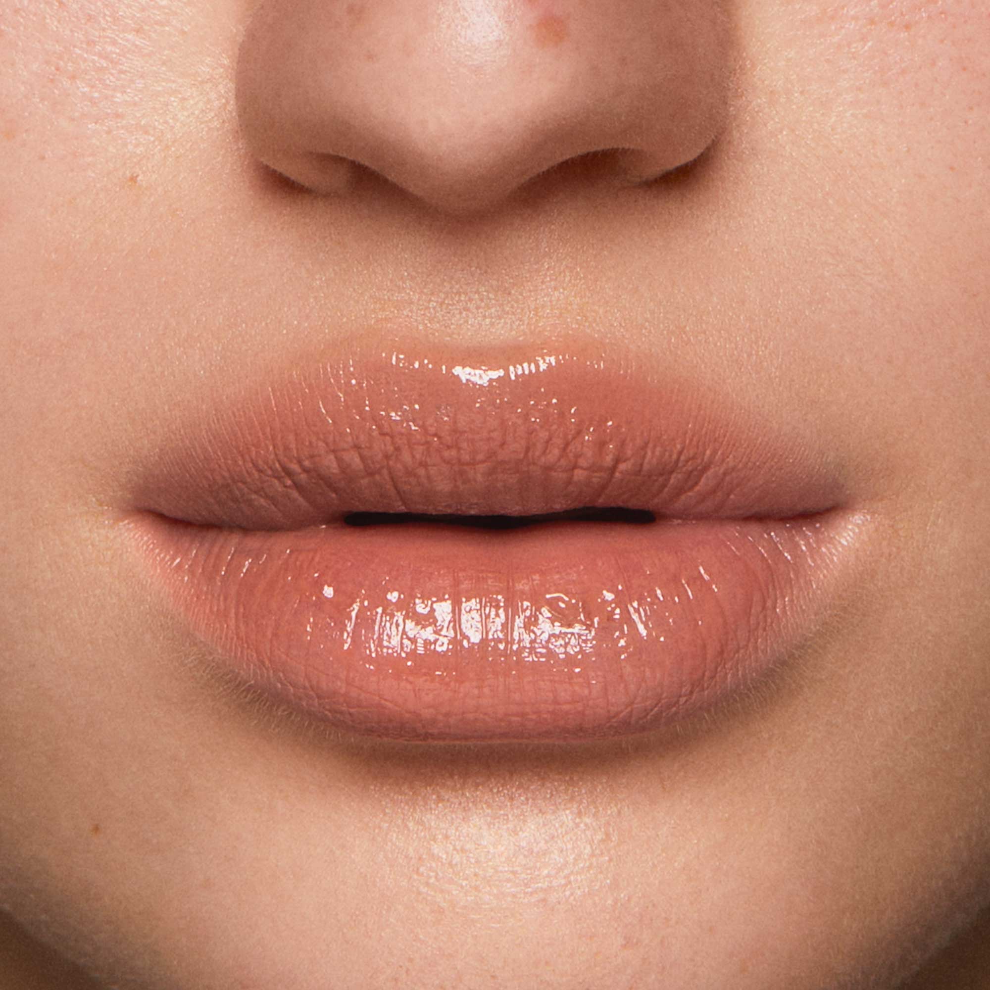 nabla-cosmetics-beyond-jelly-lipstick-rossetto-lucido-idratante image 2