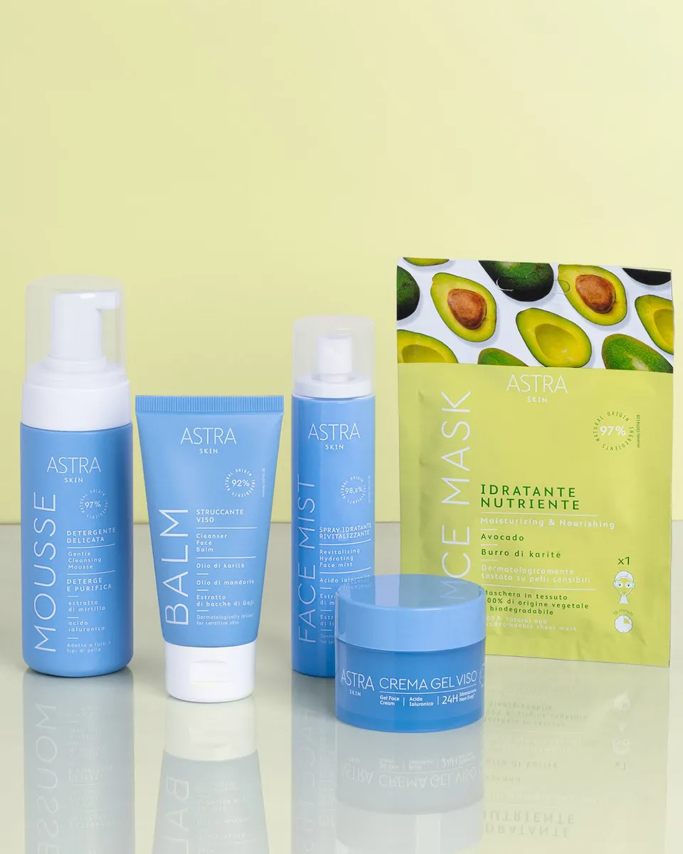astra-make-up-set-skincare-routine-viso-5-prodotti-pelle-fresca-e-idratata image 1