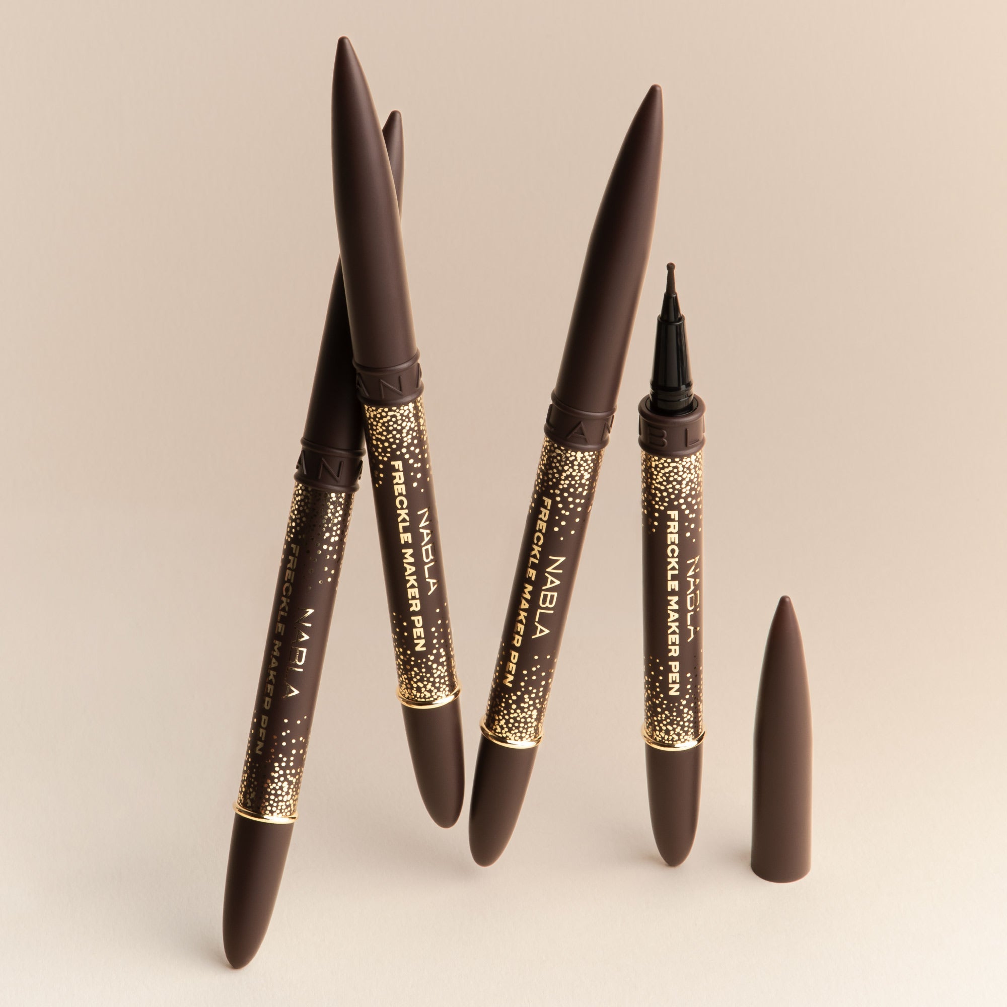 nabla-cosmetics-freckle-maker-pen-penna-lentiggini-effetto-naturale image 5