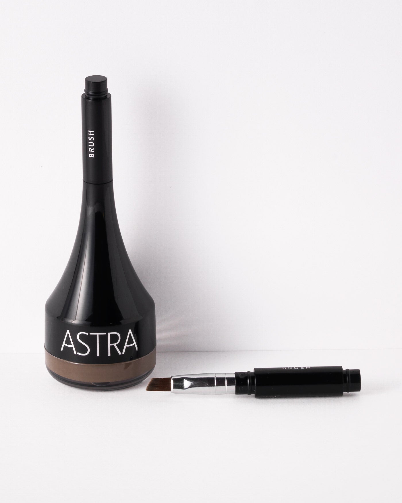 astra-make-up-geisha-brows-crema-gel-sopracciglia-waterproof-crema-gel-colorata image 3