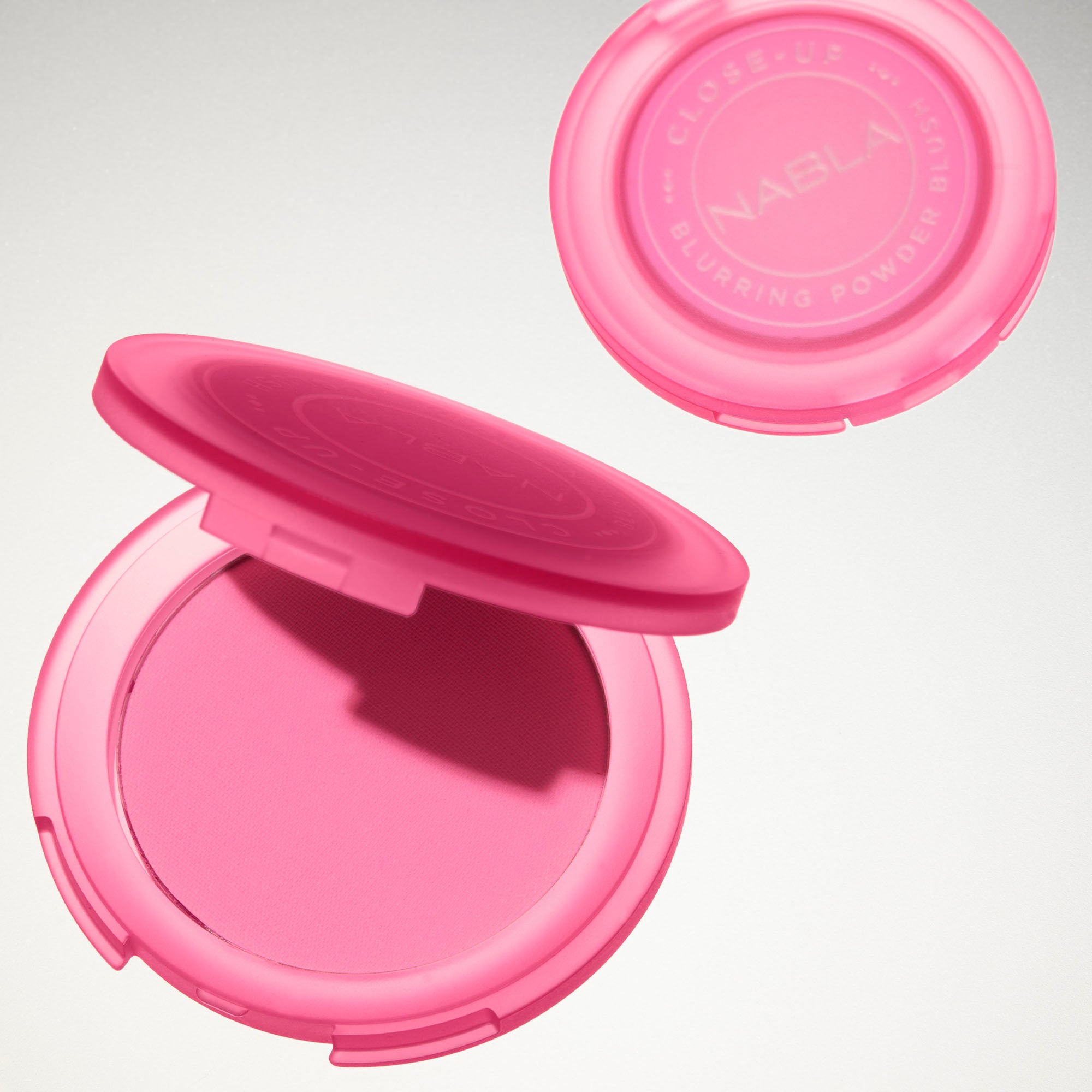 nabla-cosmetics-close-up-blurring-powder-blush-blush-in-polvere-opaco image 4