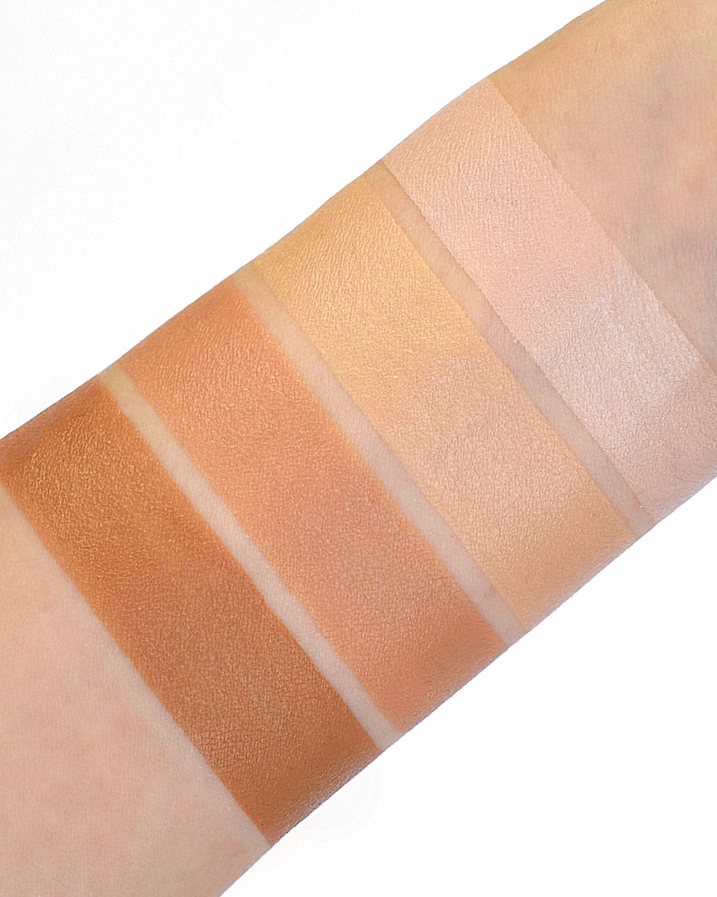 astra-make-up-concealer-correttore-stick-cremoso image 2
