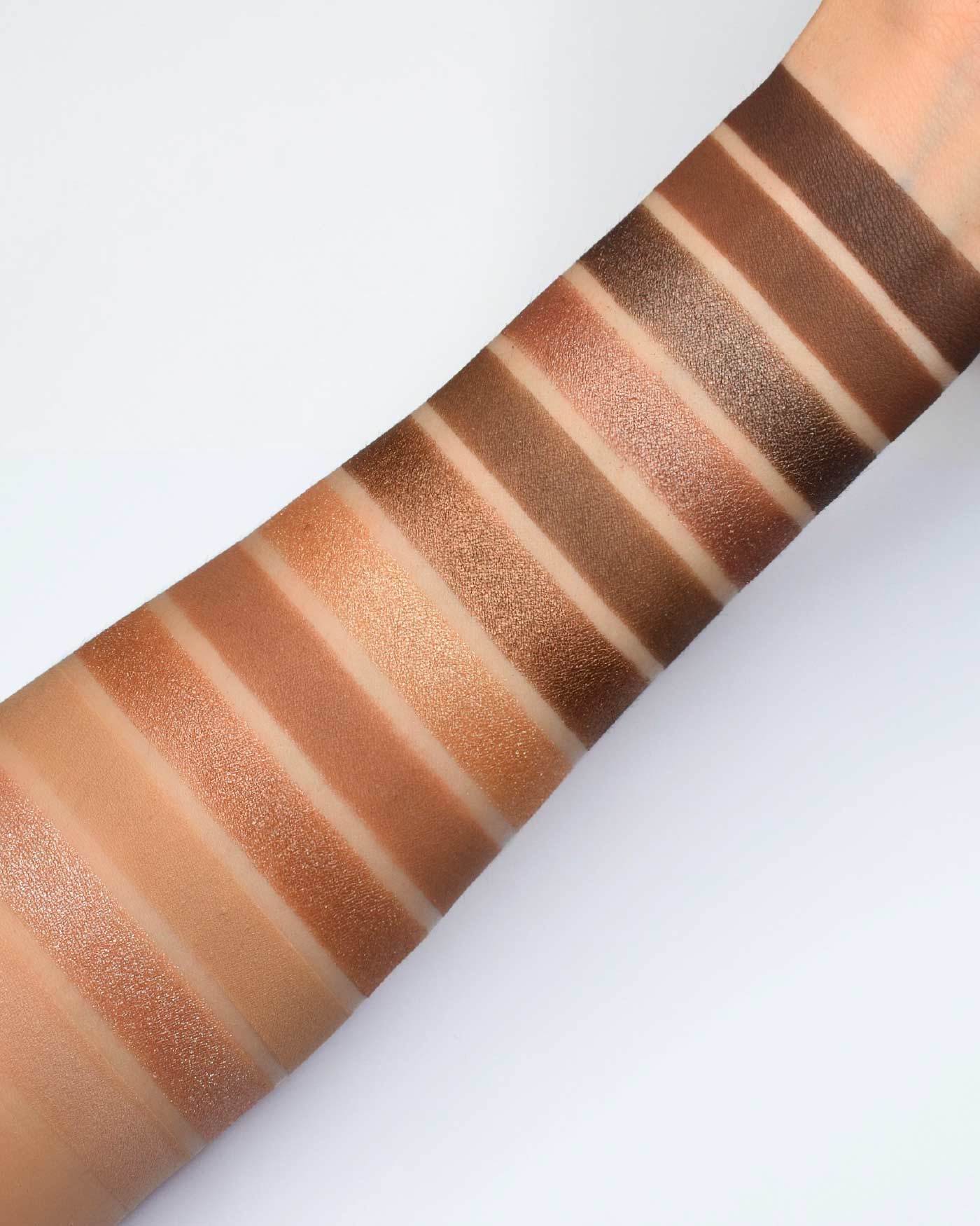 astra-make-up-temptation-palette-palette-occhi-12-ombretti image 3