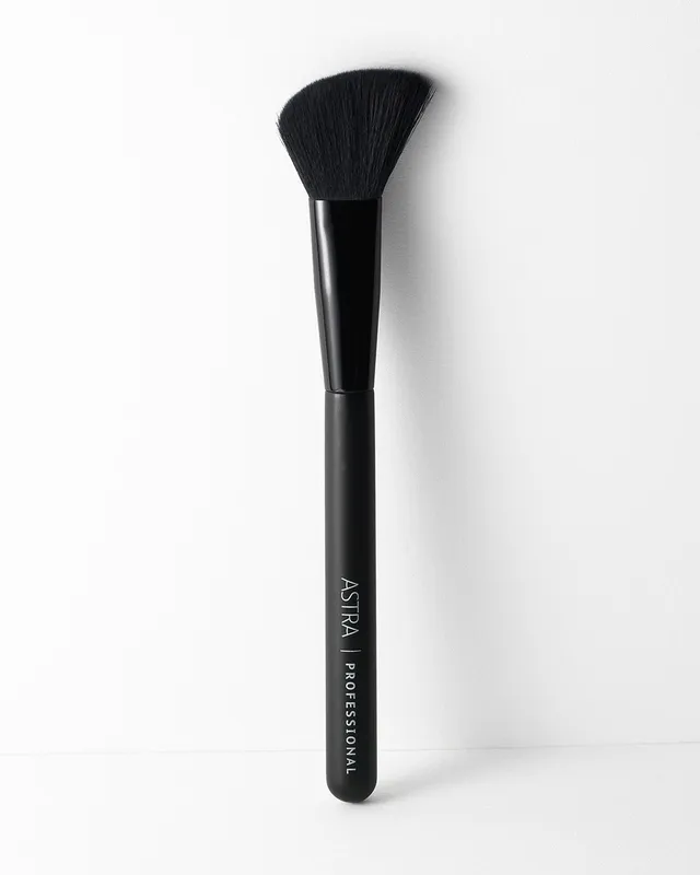 astra-make-up-blush-brush-pennello-viso-obliquo-per-polveri image 1