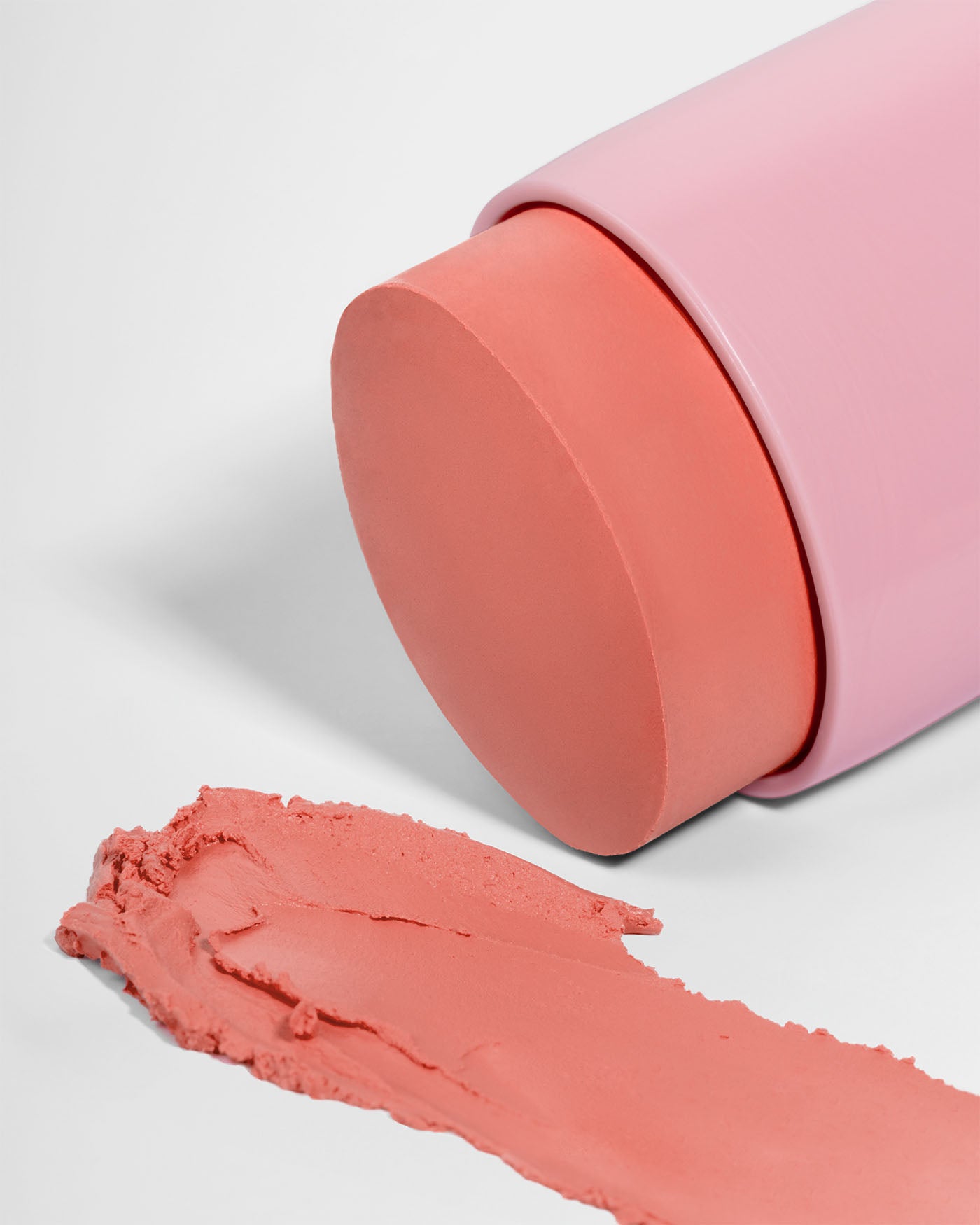 astra-make-up-identistick-blush-stick-blush-stick-cremoso-cream-to-powder image 3