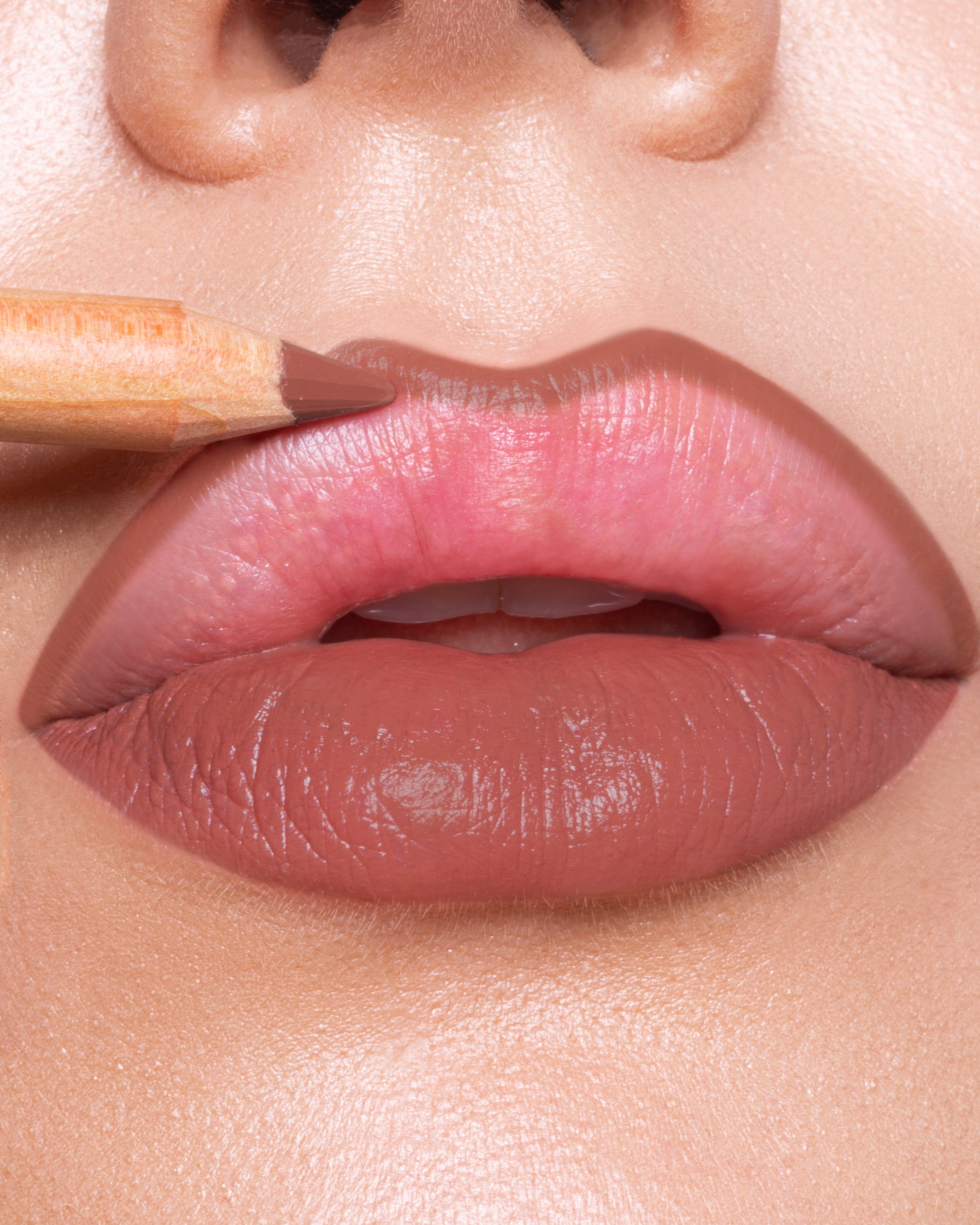 astra-make-up-pure-beauty-lip-pencil-matita-labbra-morbida-naturale image 5
