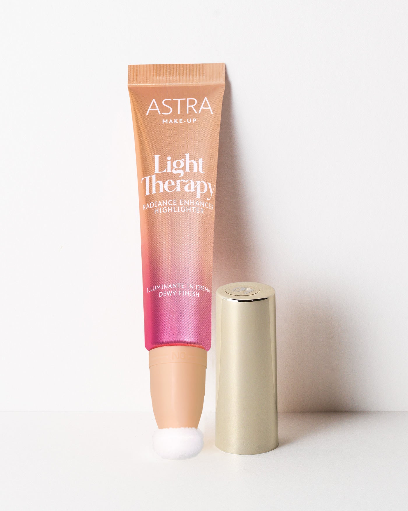 astra-make-up-light-therapy-illuminante-blush-liquido image 1