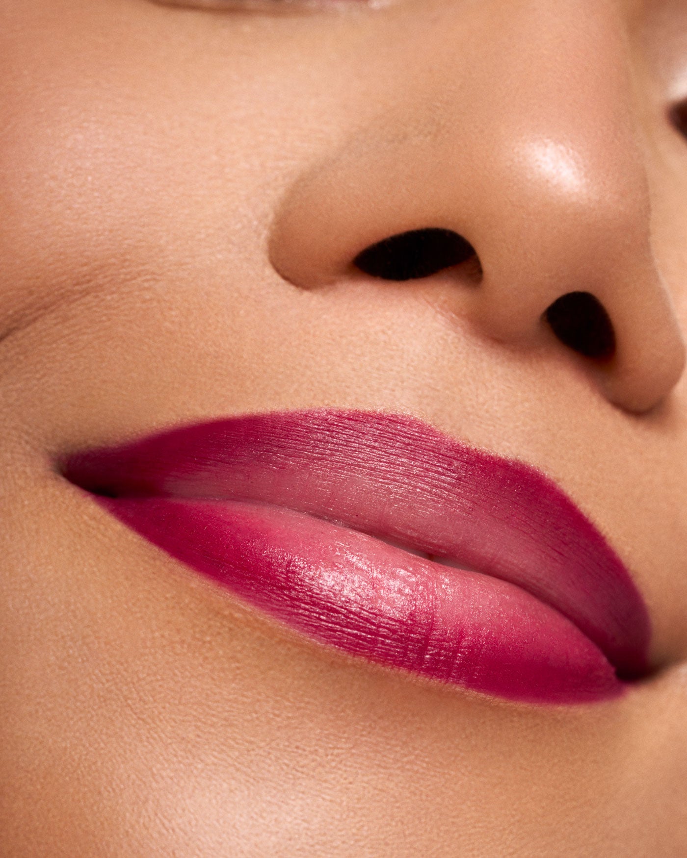 astra-make-up-sleepover-lip-marker-pennarello-labbra-overlining image 7