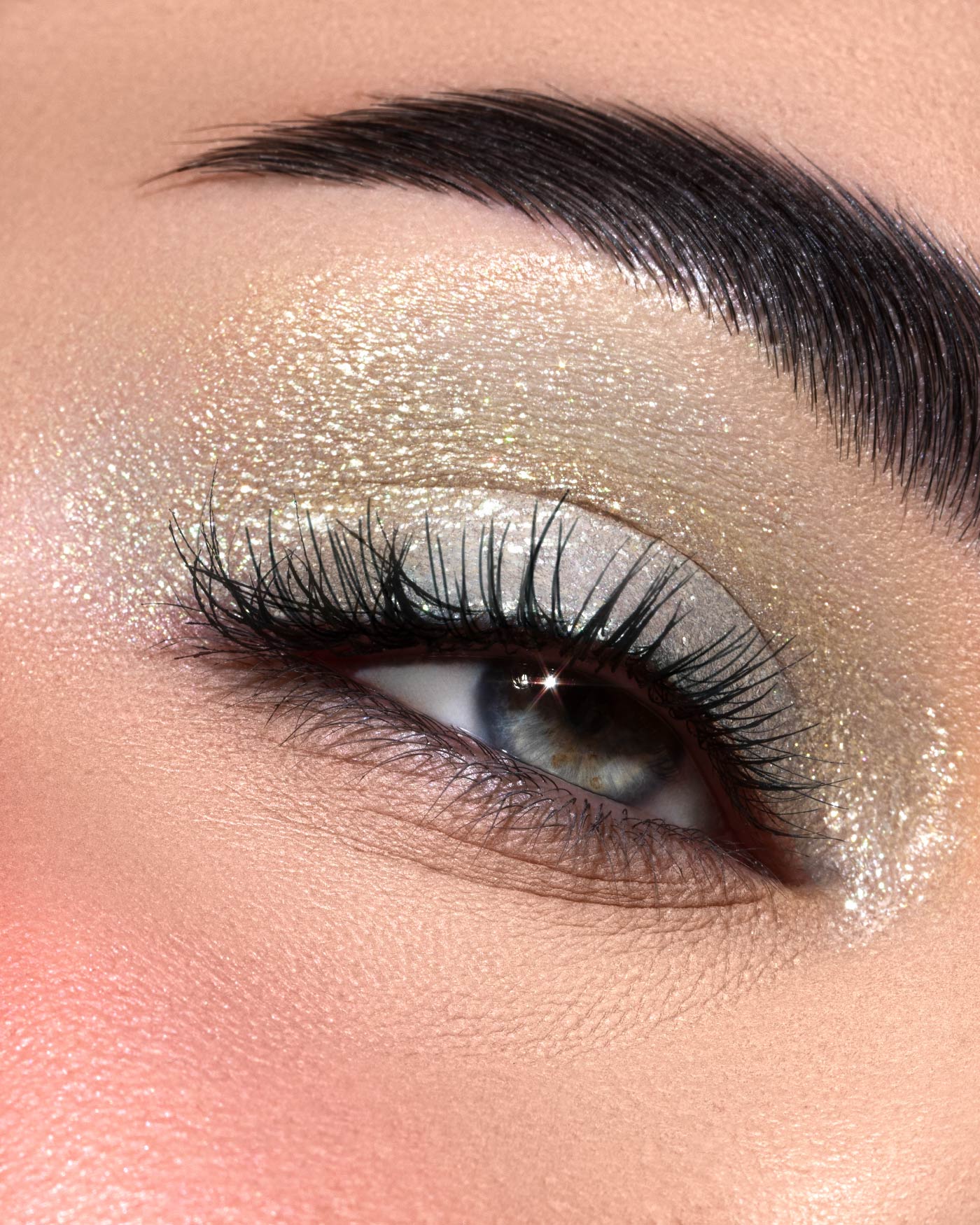 astra-make-up-chromo-therapy-ombretto-liquido-riflessi-multidimensionali image 5