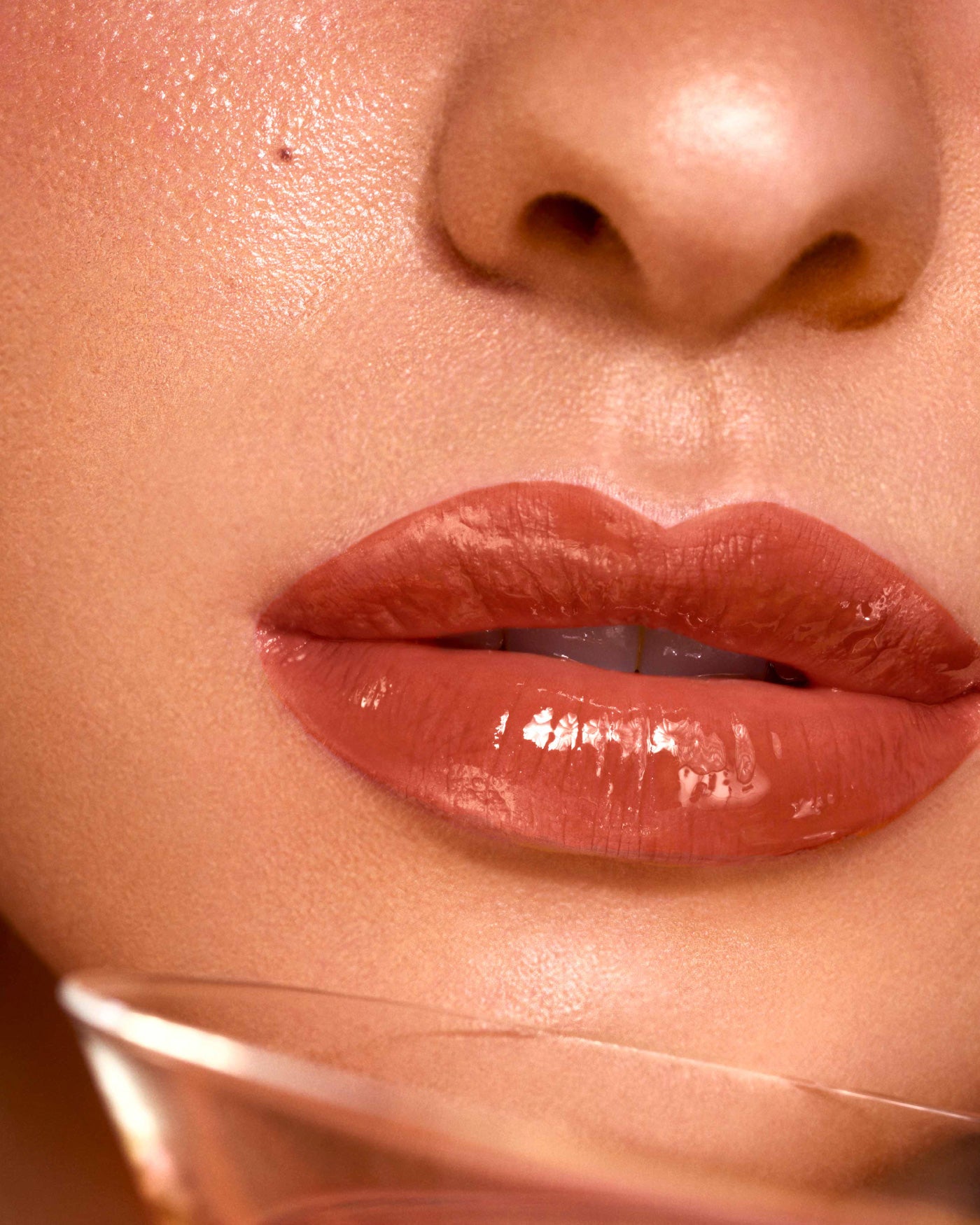 astra-make-up-aperitint-lip-oil-stain-lunga-durata-glossy image 7
