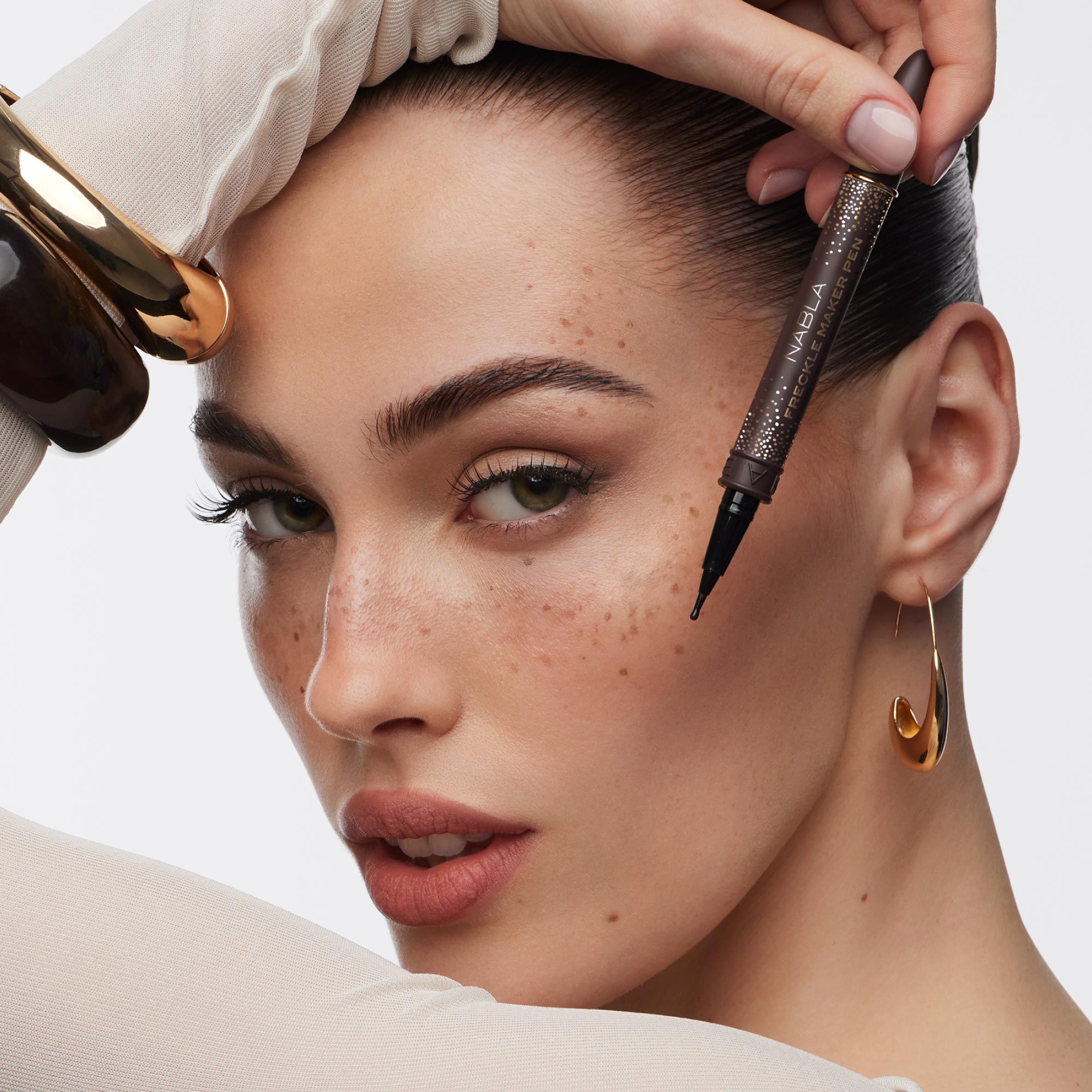 nabla-cosmetics-freckle-maker-pen-penna-lentiggini-effetto-naturale image 4