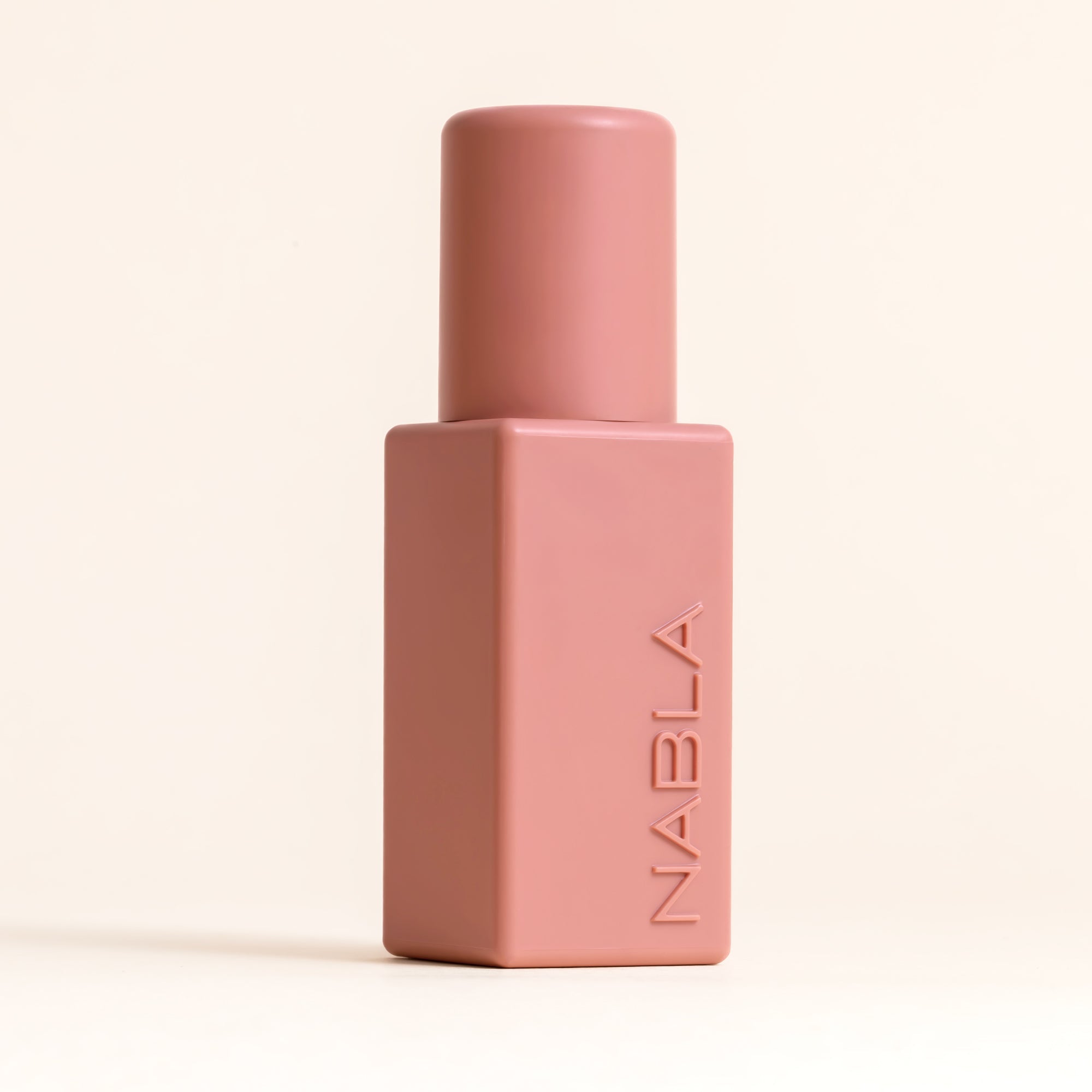 nabla-cosmetics-art-of-skin-blush-stick-blush-in-stick-matte-soft-focus image 4