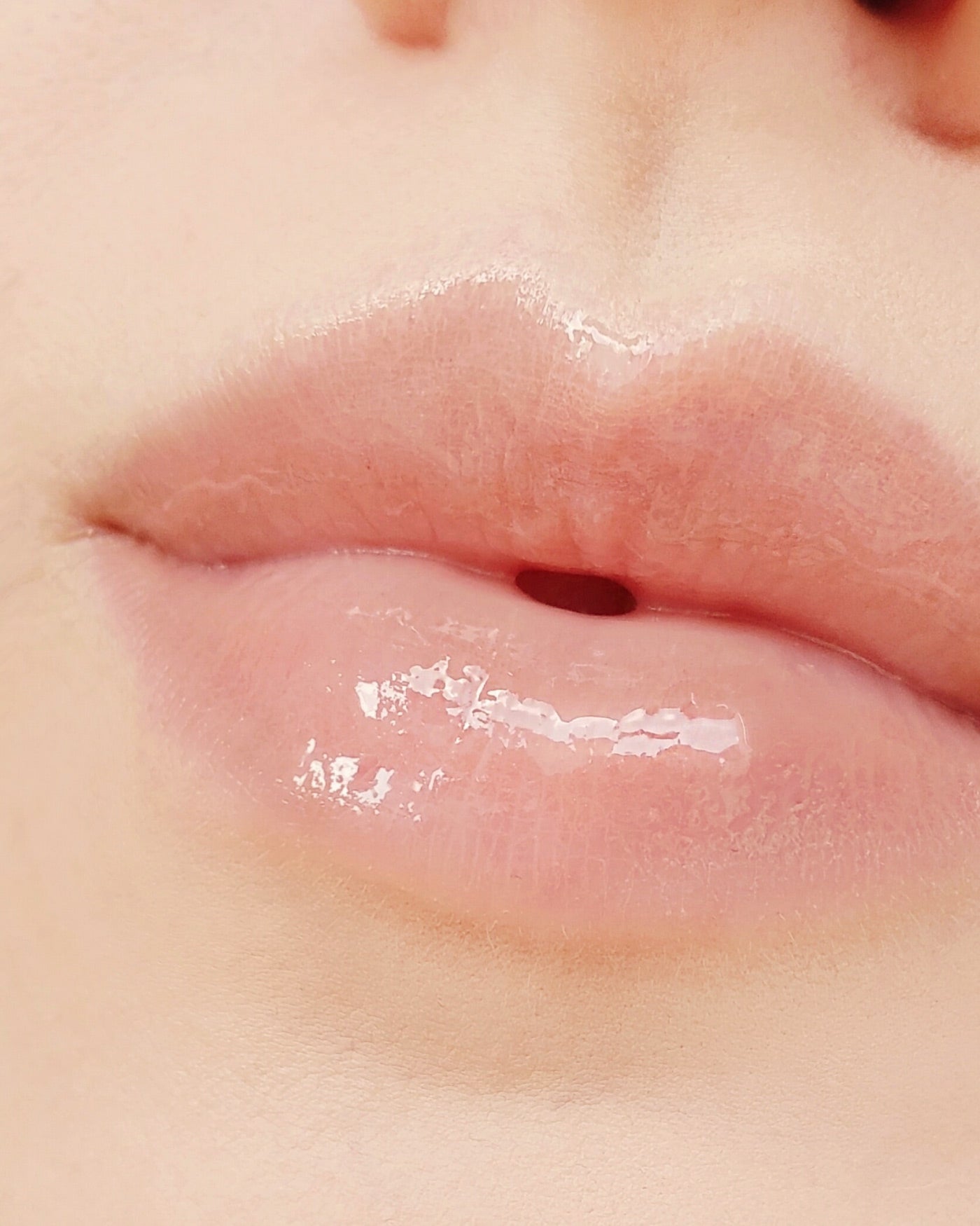 astra-make-up-my-gloss-light-shine-lip-gloss-trasparente image 3