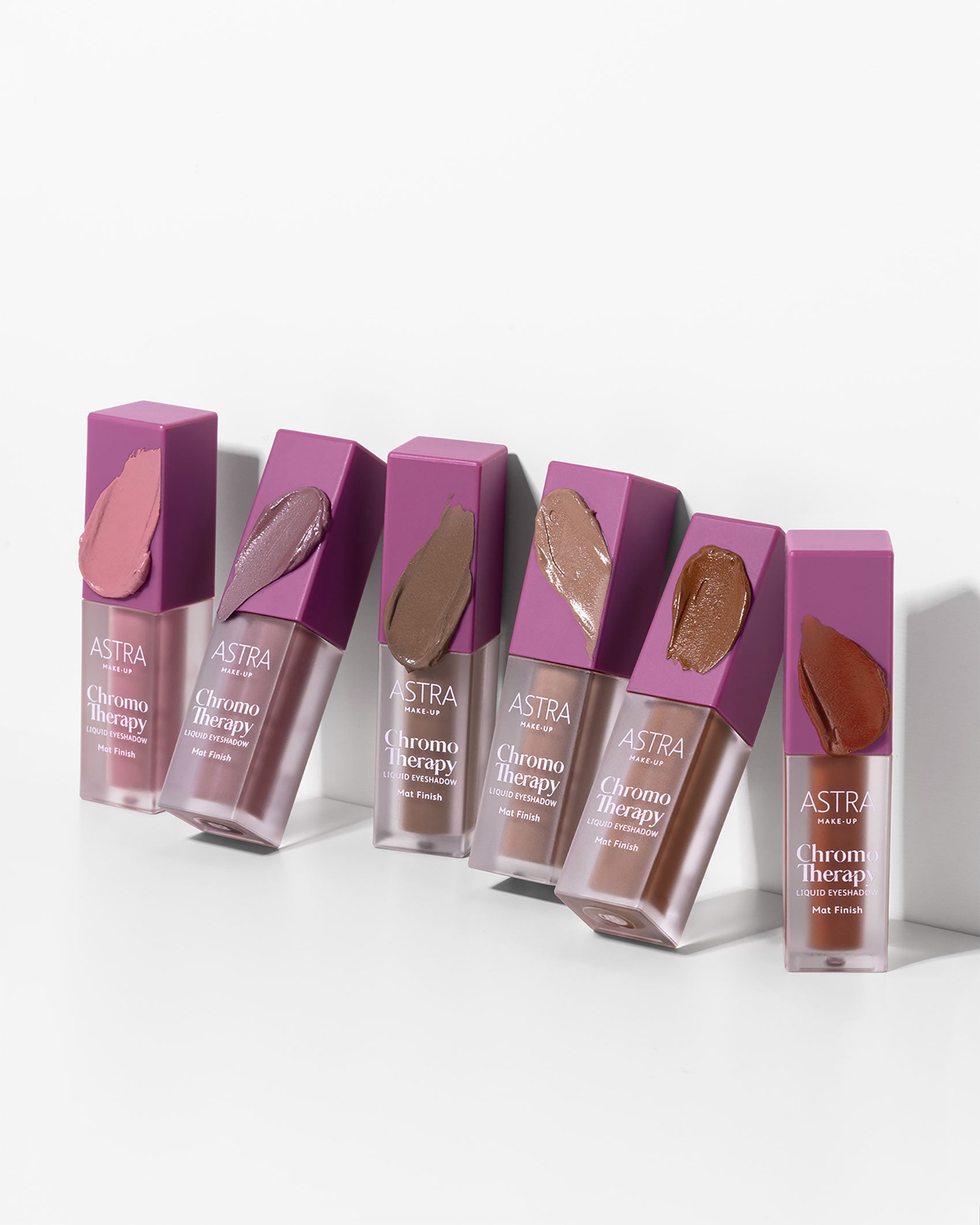 astra-make-up-chromo-therapy-ombretto-liquido-finish-opaco image 3
