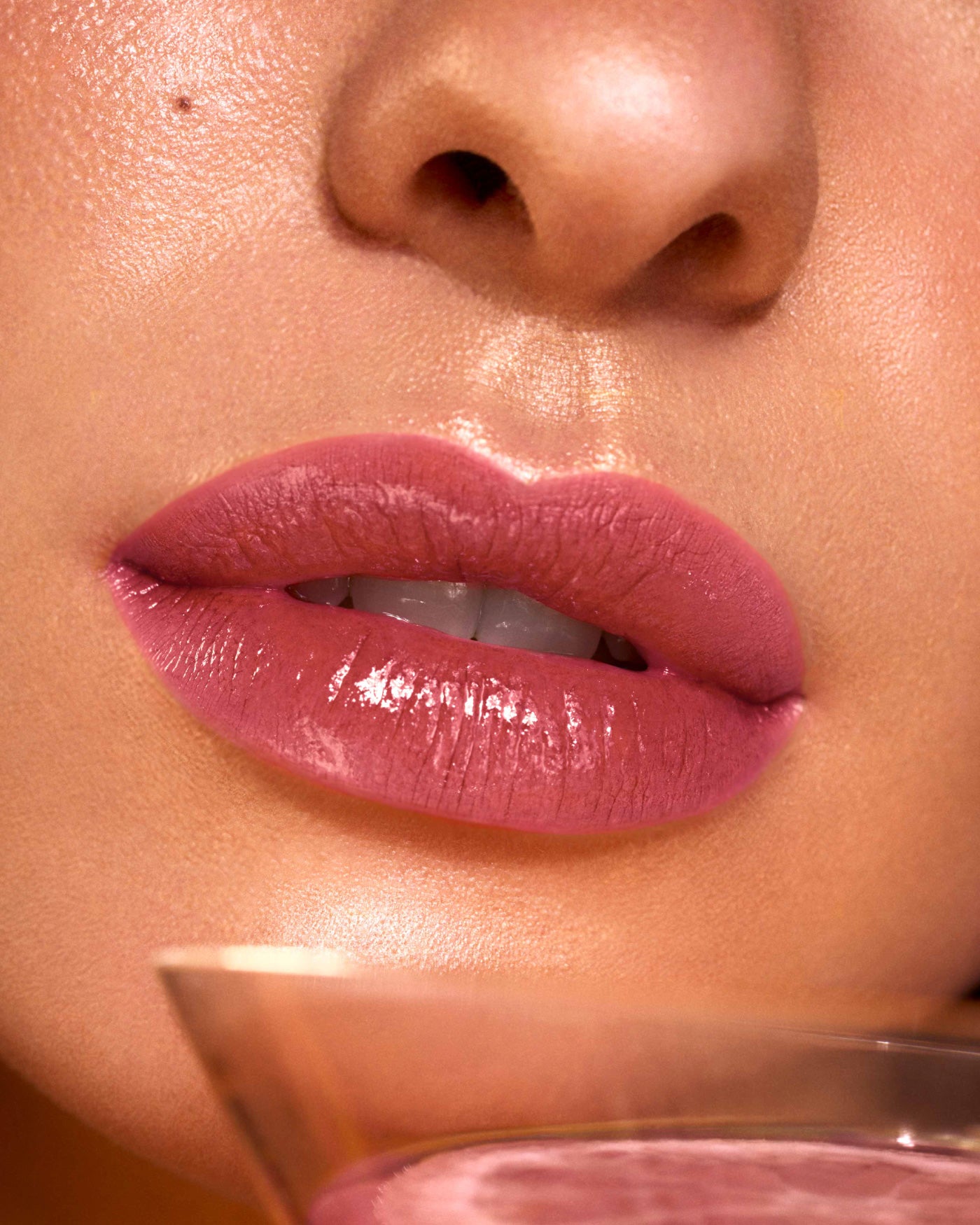 astra-make-up-aperitint-lip-oil-stain-lunga-durata-glossy image 2
