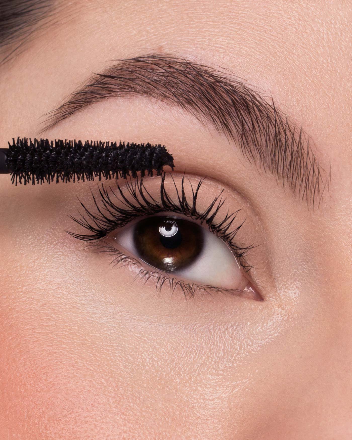 astra-make-up-instalength-mascara-volume-lunghezza-nero image 2
