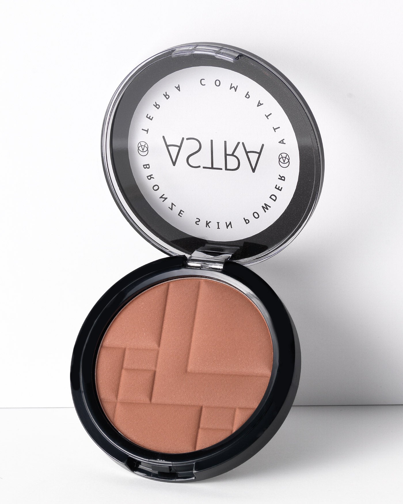 astra-make-up-bronze-skin-powder-terra-compatta-effetto-bronzer image 6